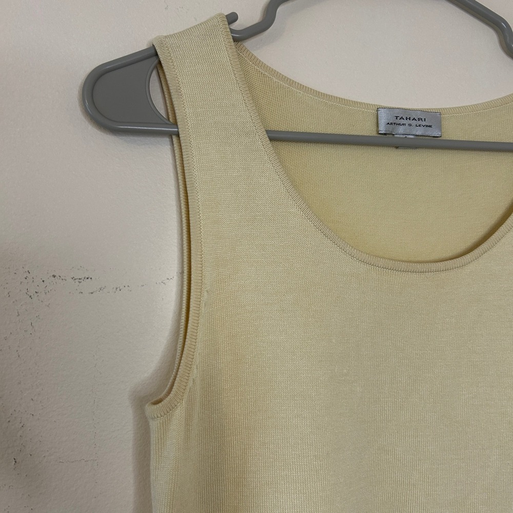 Tahari Arthur S. Levine Butter Yellow Silk Cotton Blend Knit Tank Top Size 6 - Picture 3 of 9